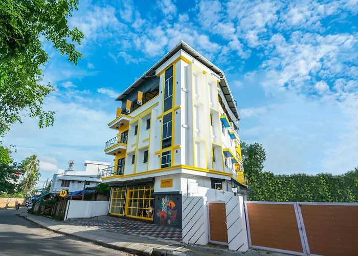 ler Fort KochiHostel