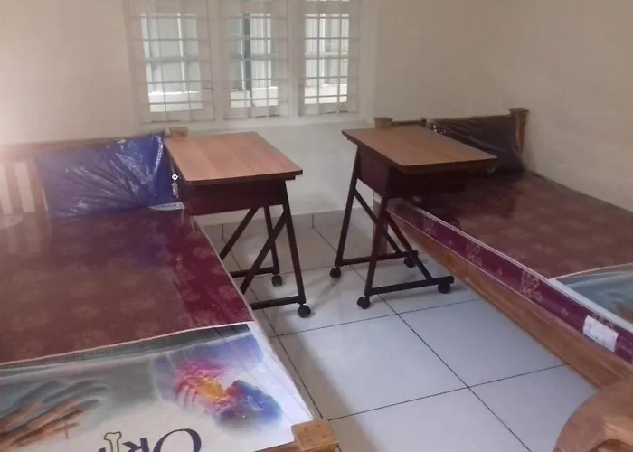 Daffodils Ladies InfoparkHostel